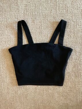 🌿🖤 Vuori Black Performance Tank Top XL Athleisure Yoga Gym EUC